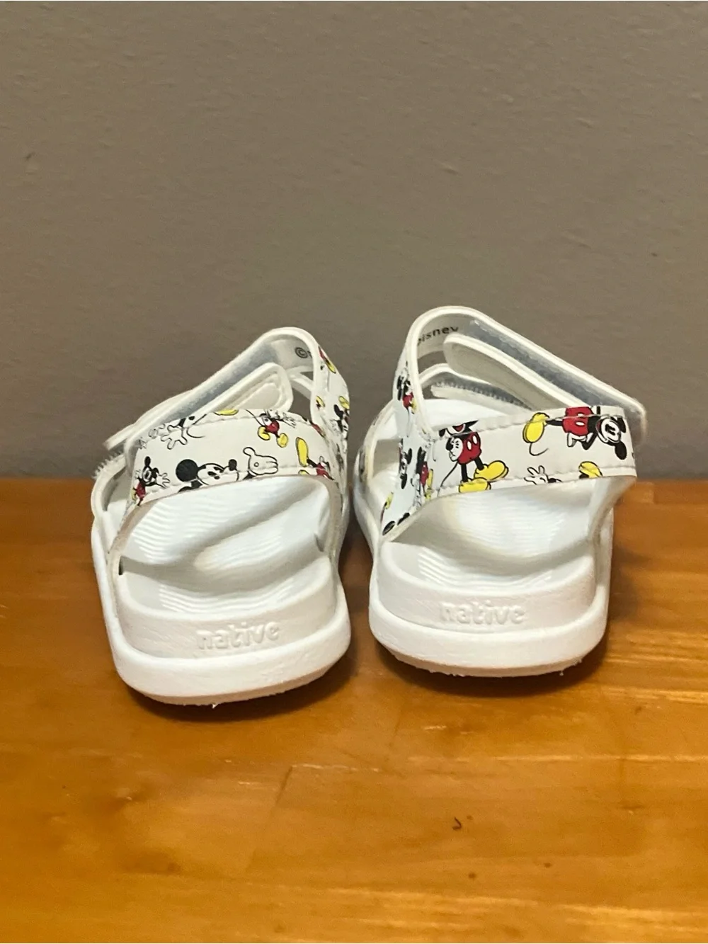 NATIVE x Disney Charley Mickey Mouse Sandals, White/Multi - Size C8 (VGUC)